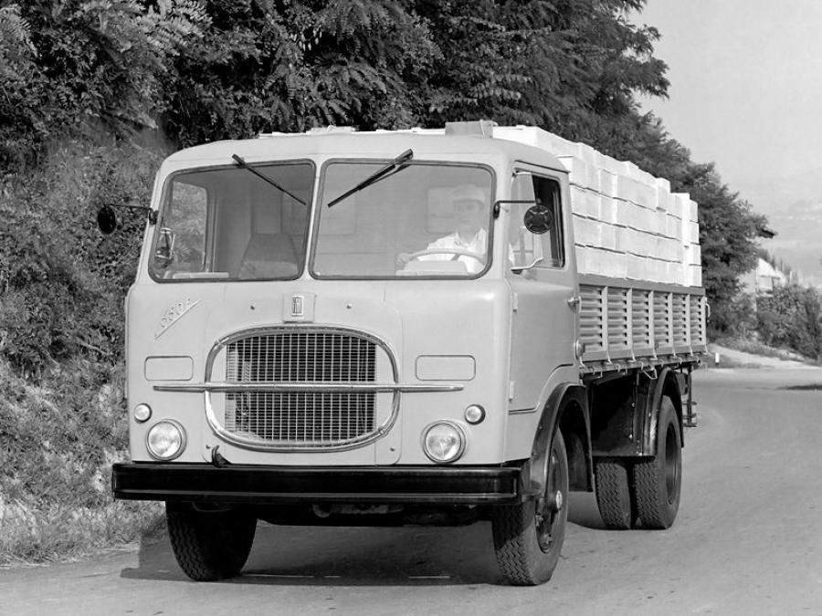  Fiat 650 E 1960 года  (фото 1 из 3)